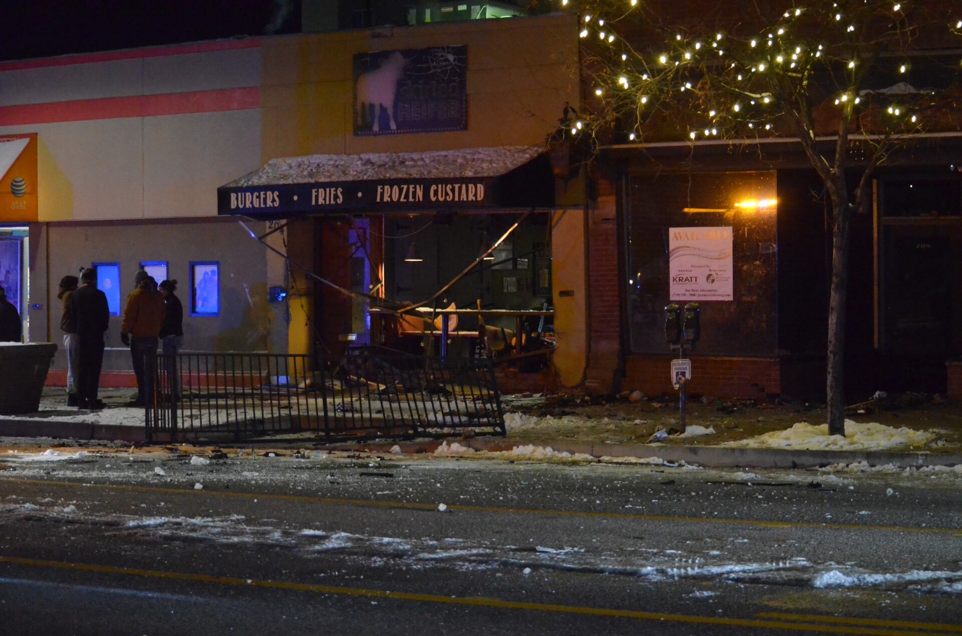 Man crashes into a Colorado Springs downtown store while allegedy chasing girlfriend - Vimarsana News